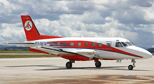 Транспортный самолет Embraer EMB-110P2 Bandeirante