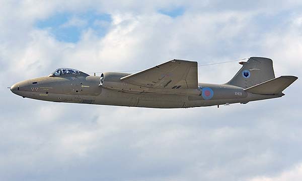 Высотный самолет-разведчик BAC PR.9 Canberra