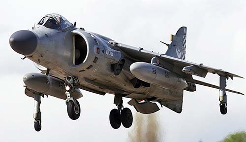 Истребитель-штурмовик Sea Harrier FRS.2